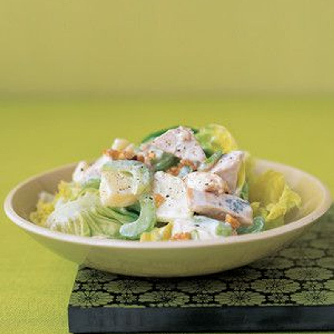 Chicken Salad with Apples and Walnuts