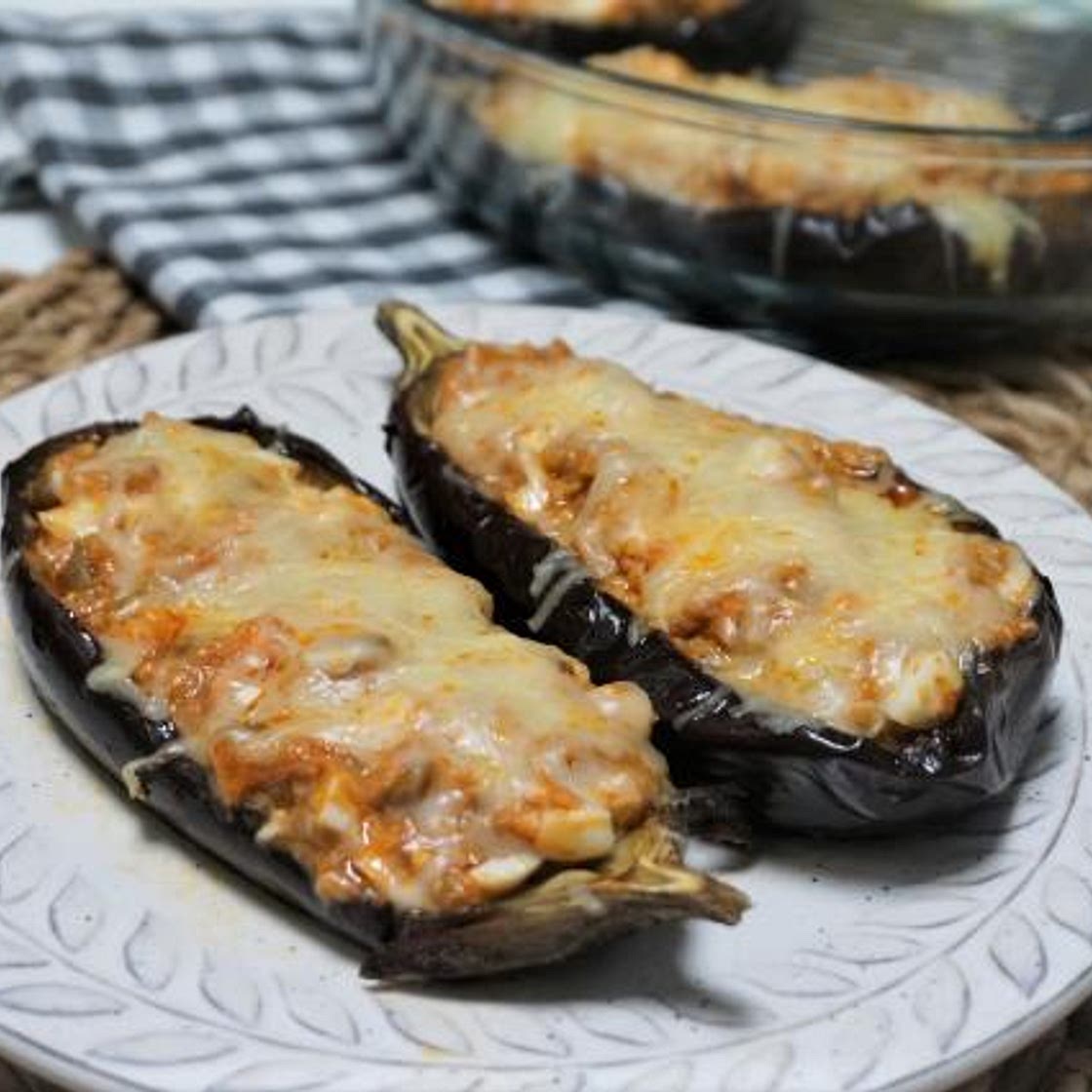 Receita de Berinjela recheada no microondas
