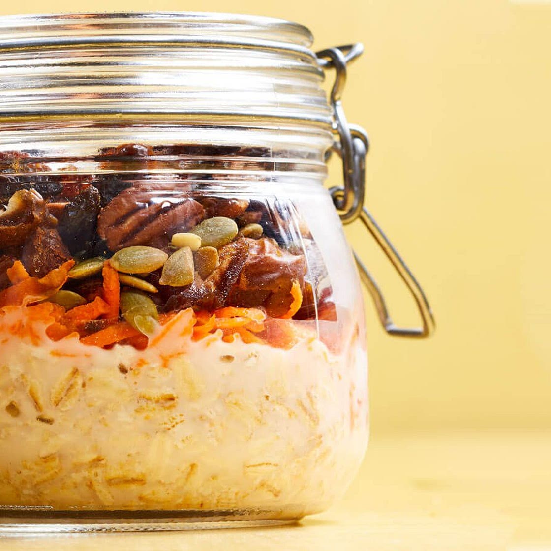 Carrot Cake Overnight Oats