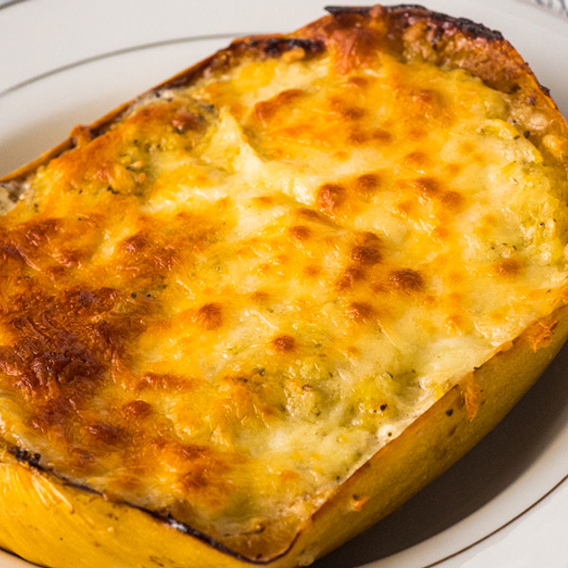 Garlic Parmesan Spaghetti Squash