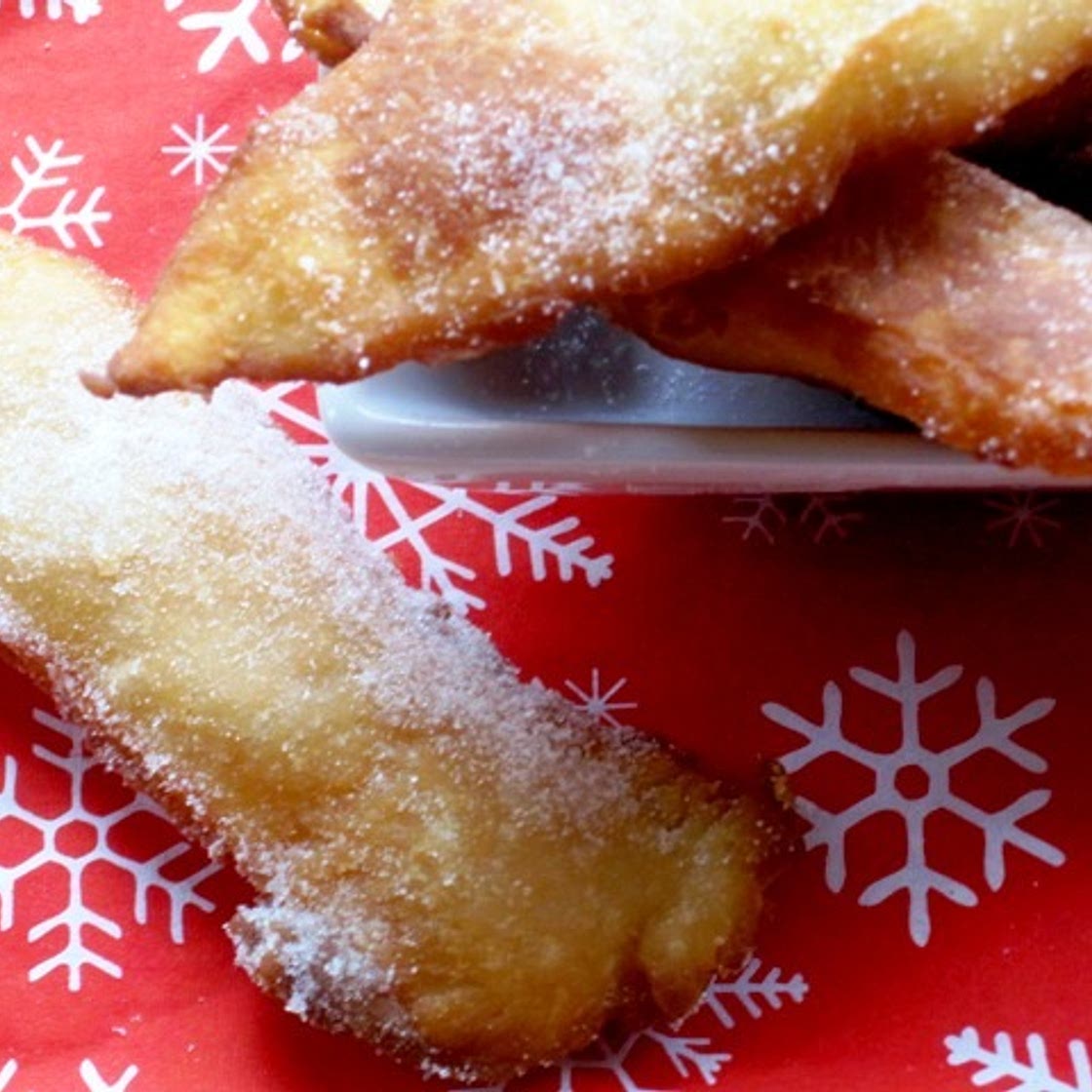 Colombian Hojuelas or Hojaldras Recipe