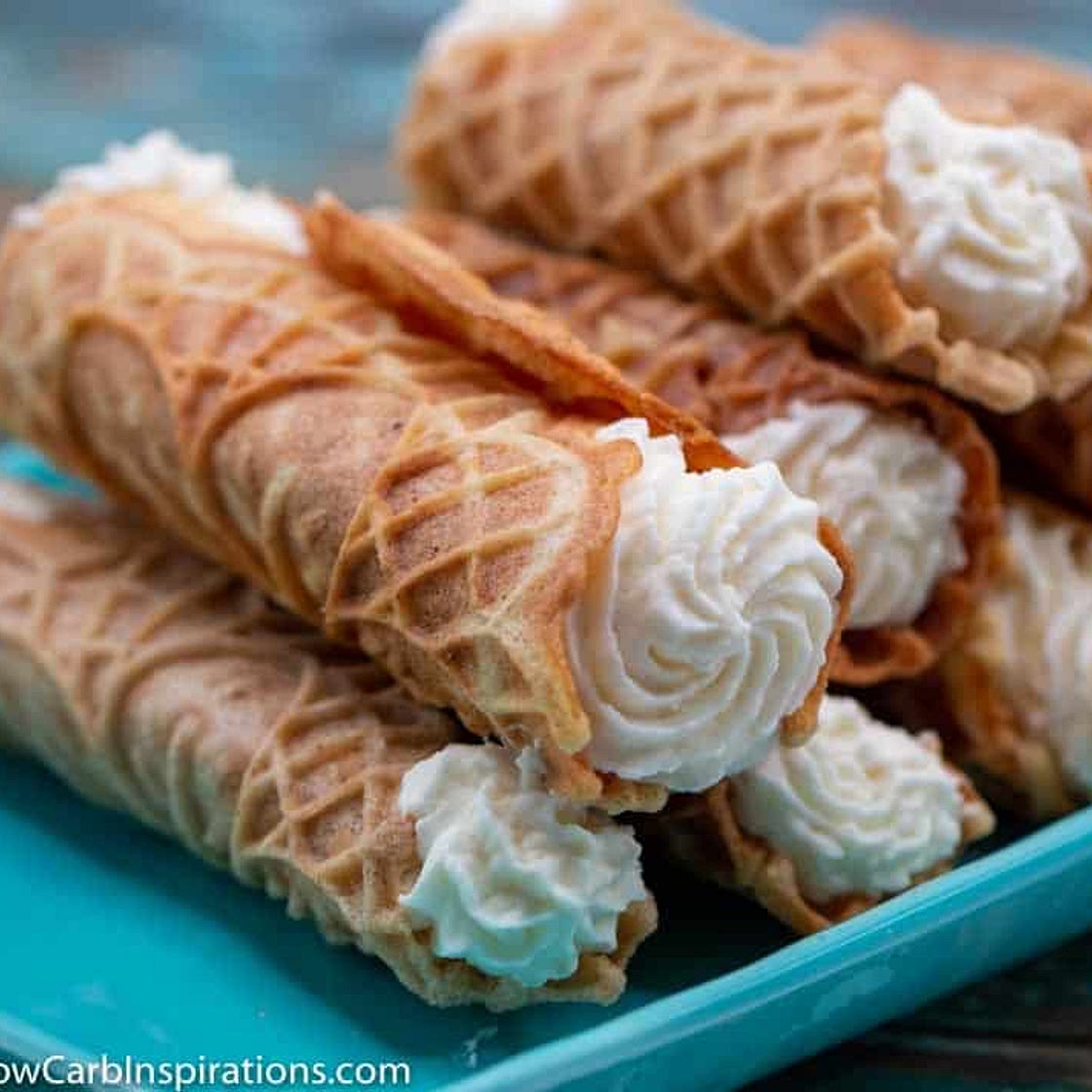 Easy Keto Cannoli Recipe