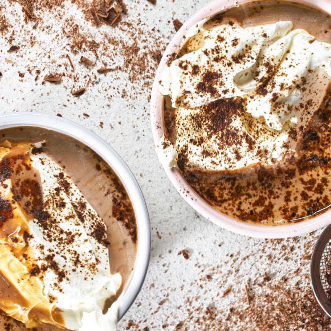 Chocolate con chile ancho en polvo para saborear en casa