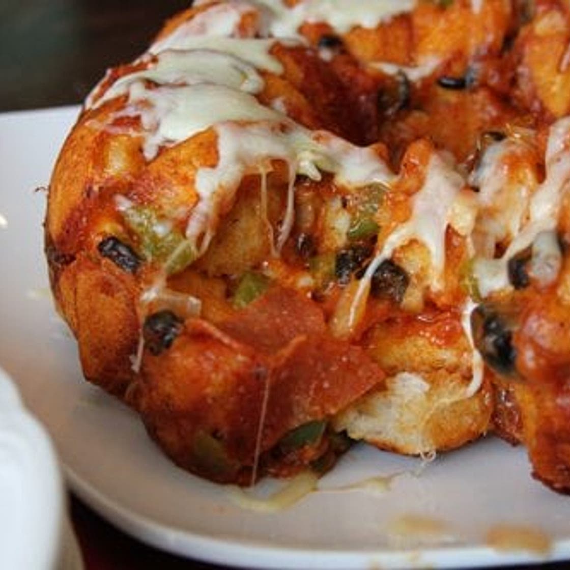 Pizza Pull-Apart Bread