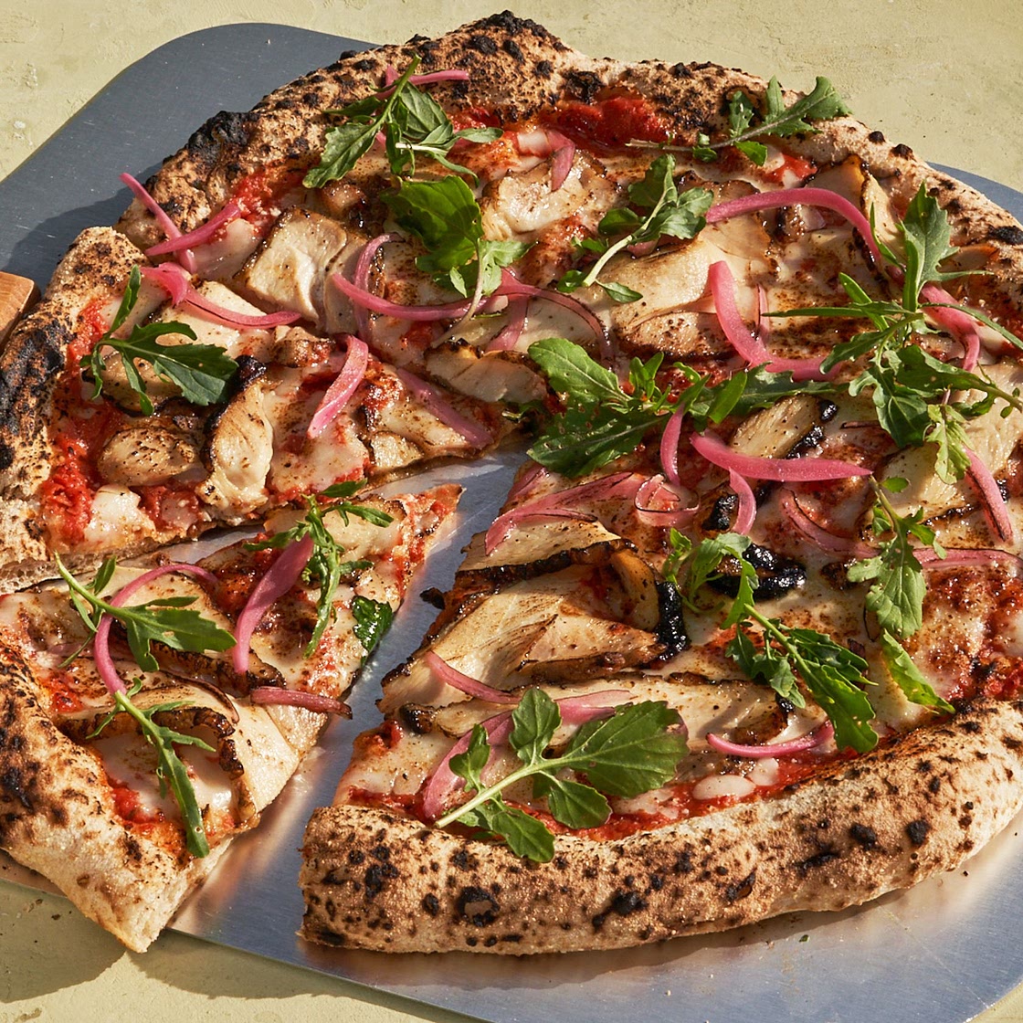 Grilled Chicken Pizza With Vodka Sauce