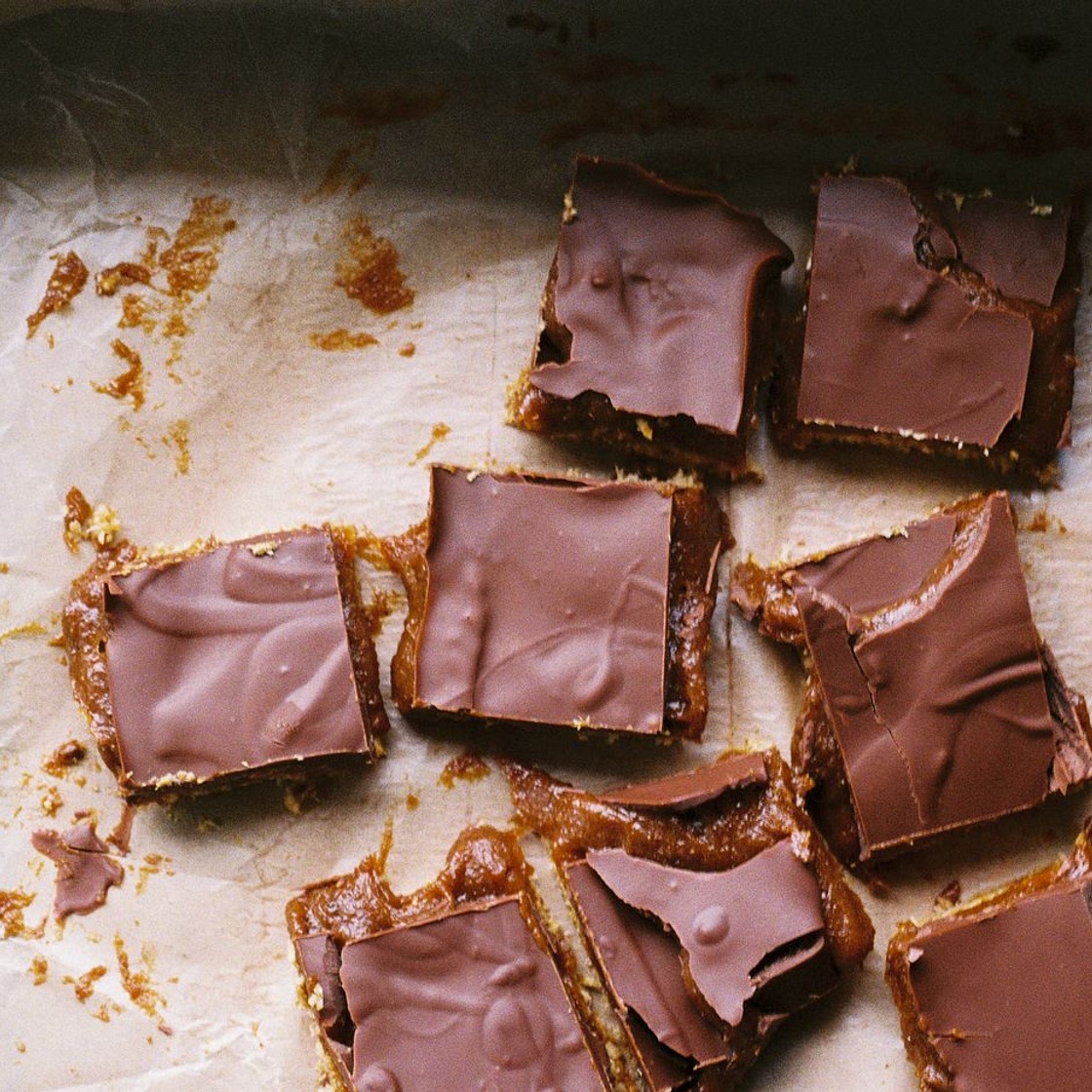 Vegan chocolate salted caramel slice