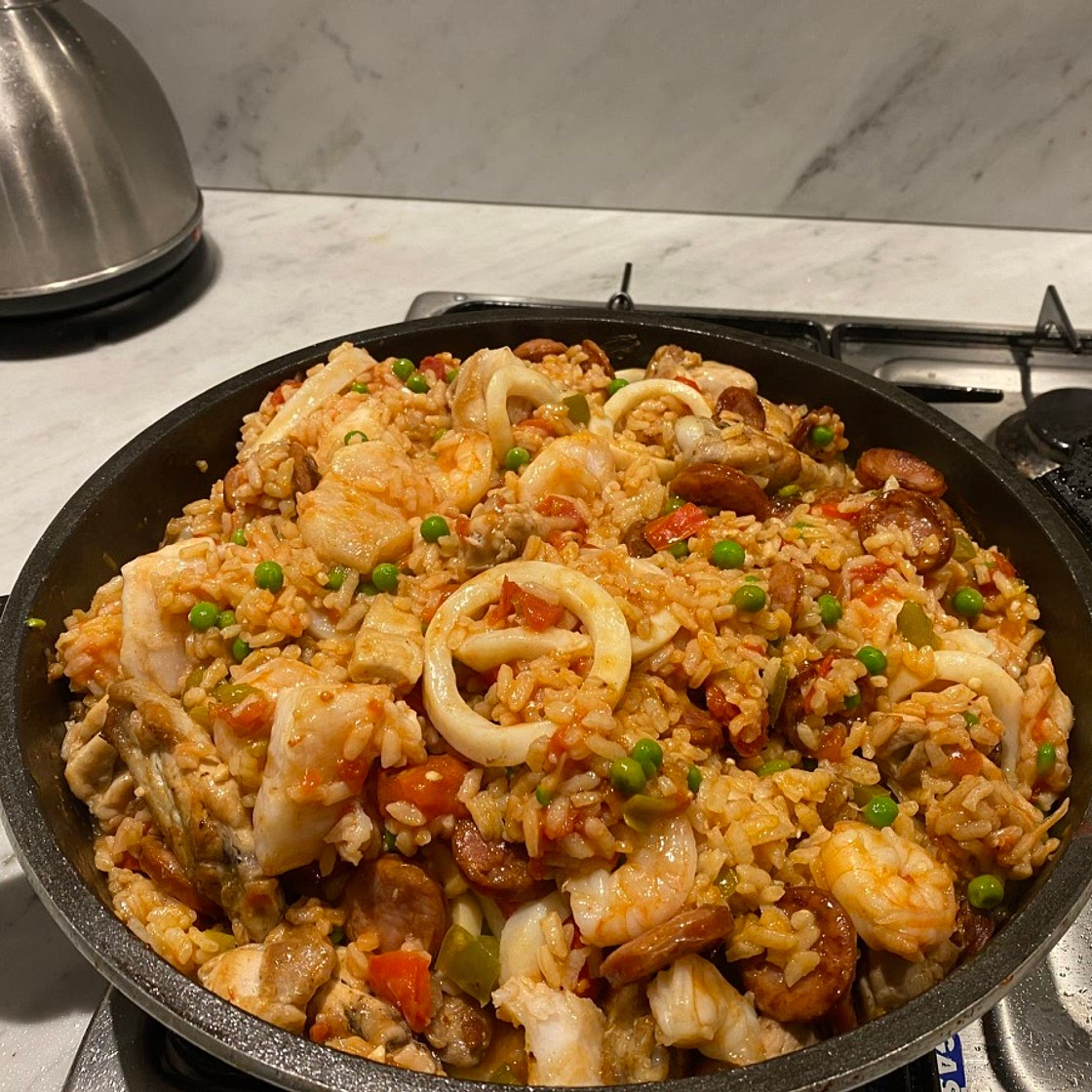 Chicken & Seafood Paella - Australian Women's Weekly
