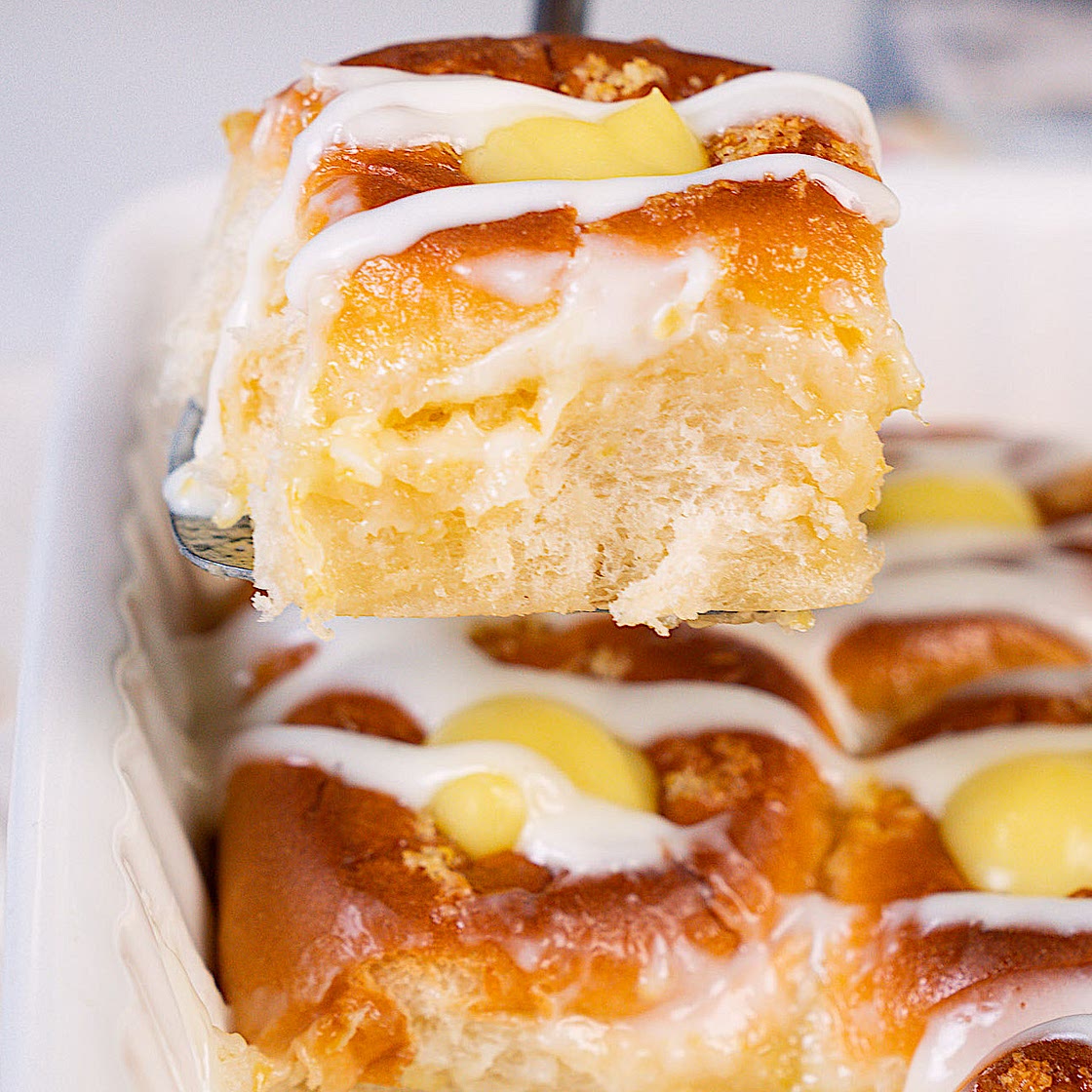 Lemon Cream Rolls