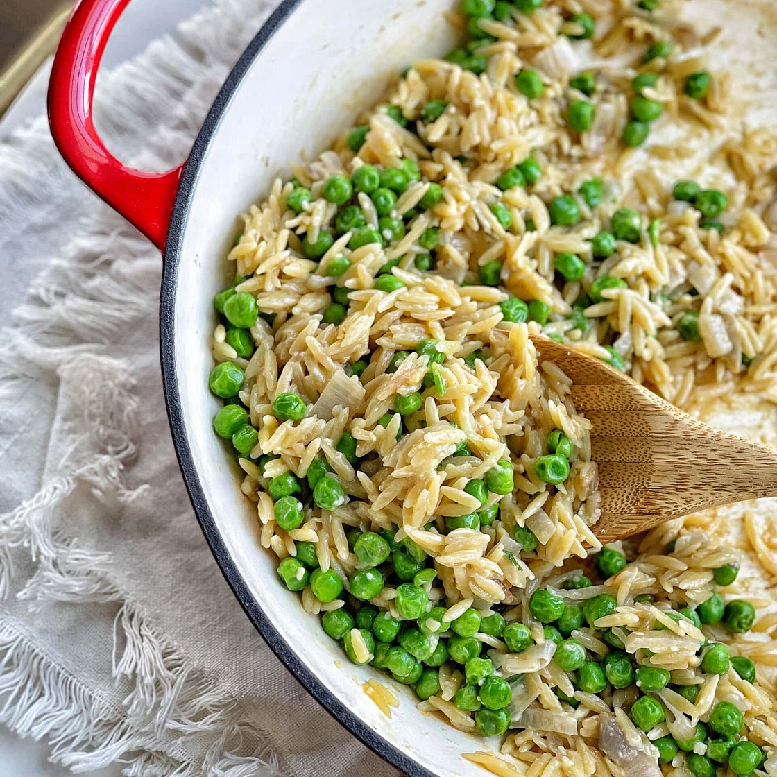 Easy One Pot Orzo with Peas