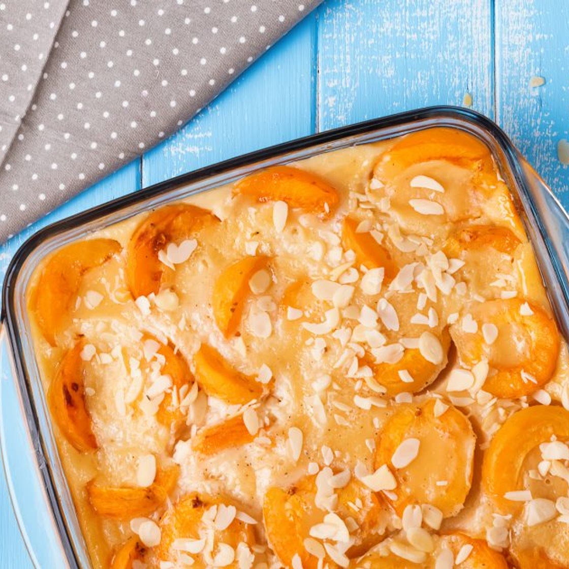 Le clafoutis aux abricots et aux amandes de Cyril Lignac