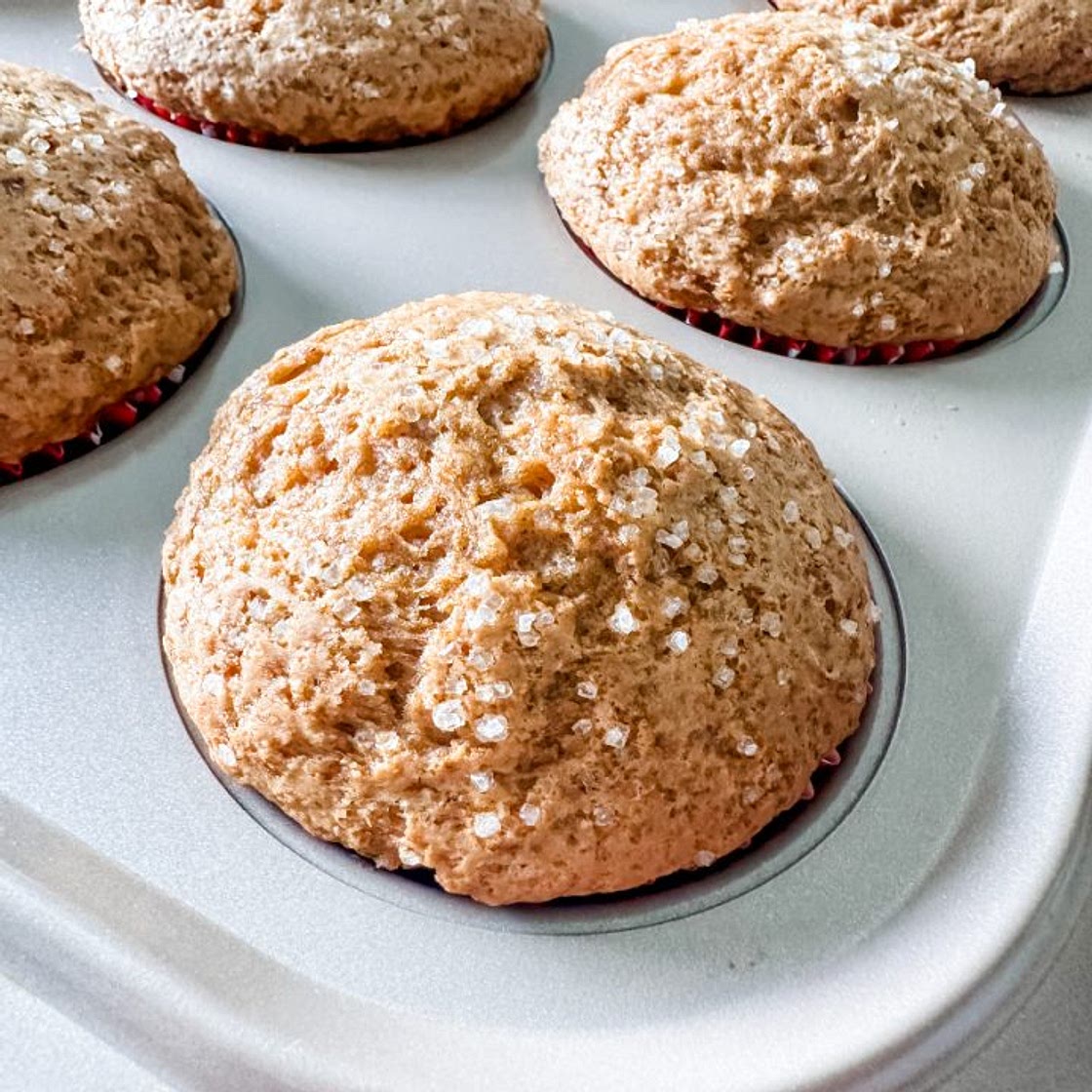 Skinny Gingerbread Muffins