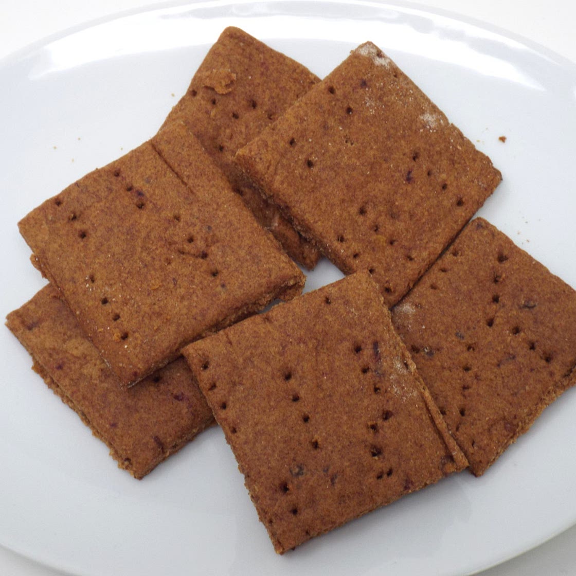 Cinnamon Date Graham Crackers