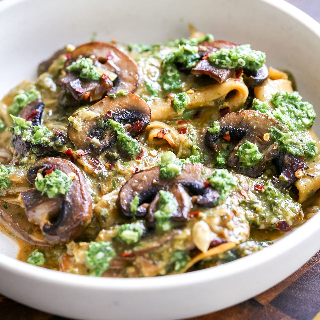 Vegan Pesto Skillet Lasagna