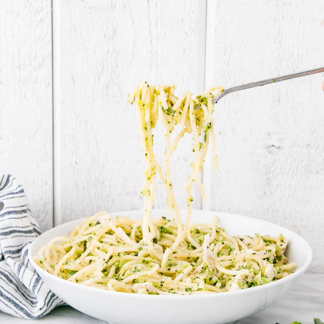One Pot Herb and Garlic Chicken Pasta