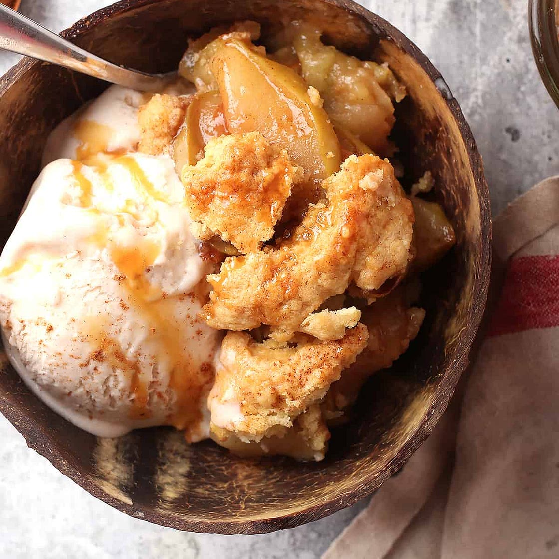 Vegan Apple Cobbler