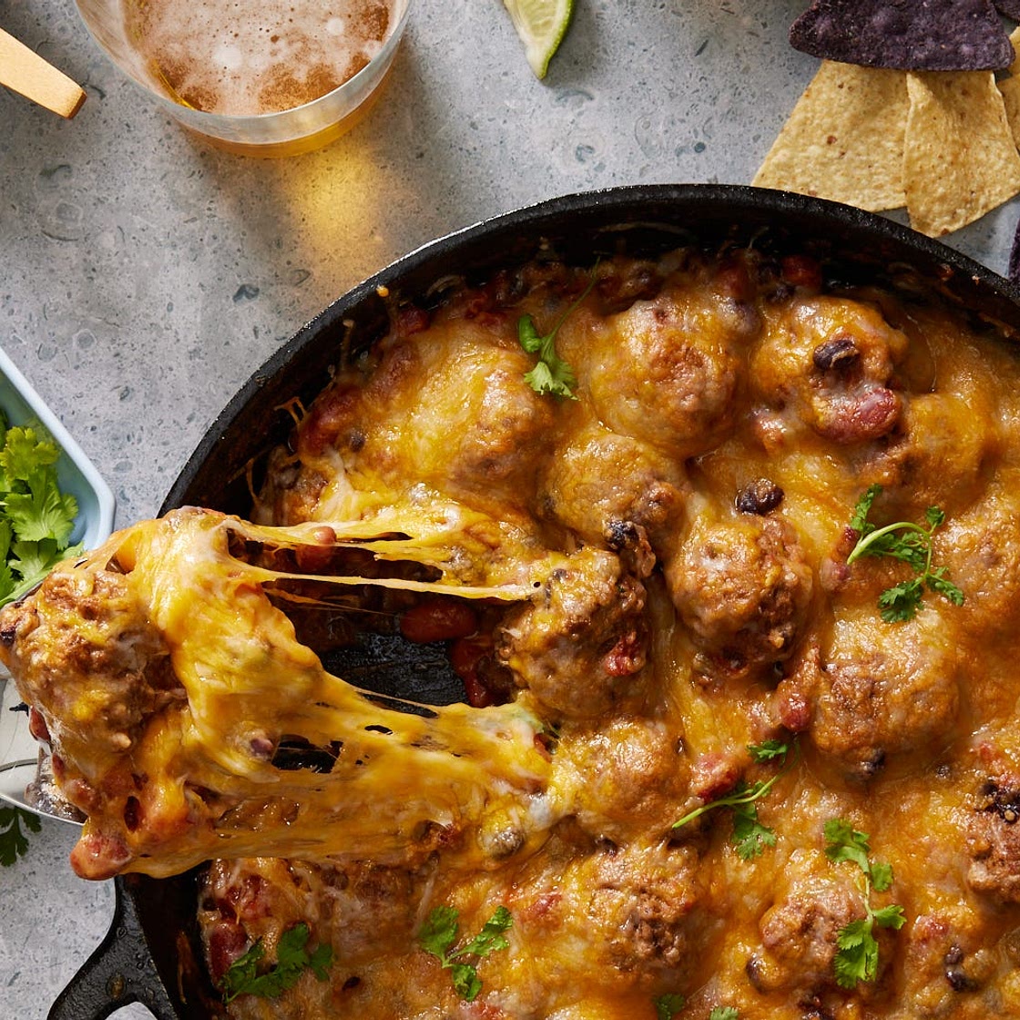 Skillet Chili & Meatballs