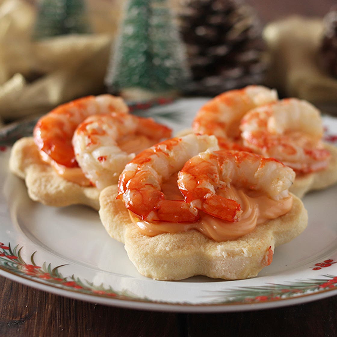 TARTINE GAMBERI E SALSA ROSA