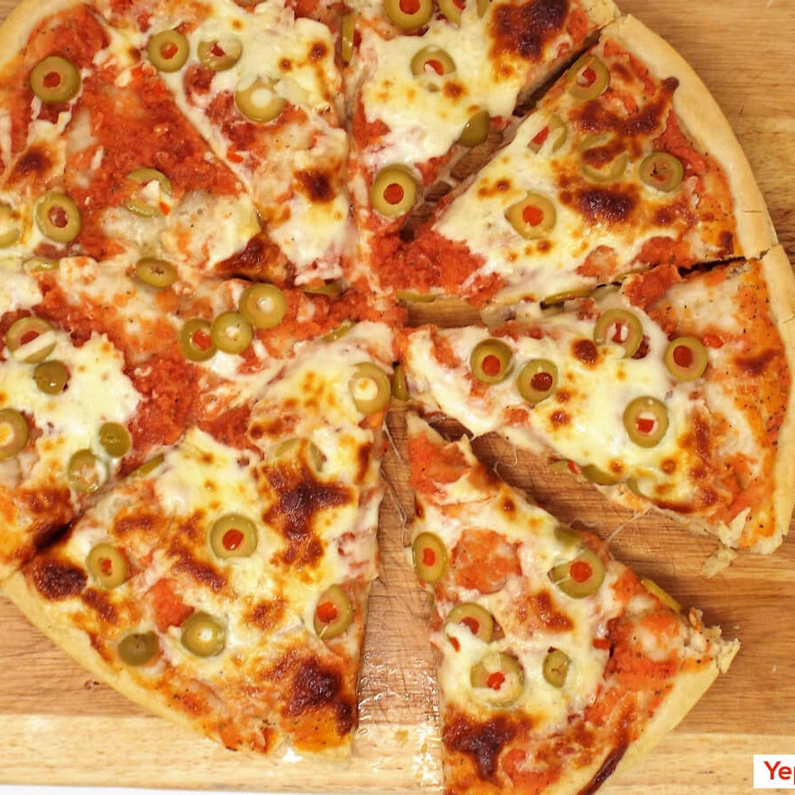 Pizza Hut Inspired Pan Pizza