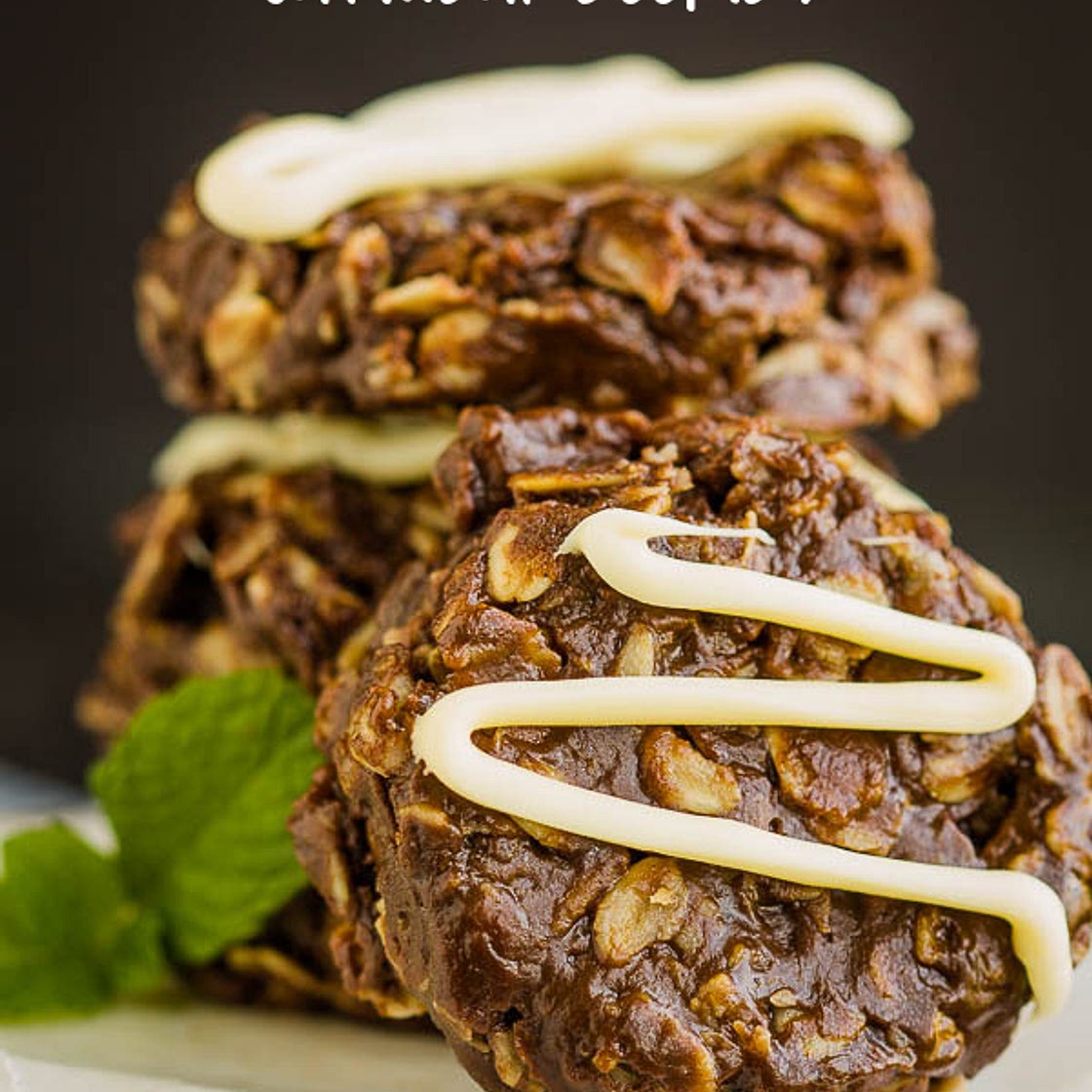 Healthy No-bake Chocolate Peanut Butter Oatmeal Cookies