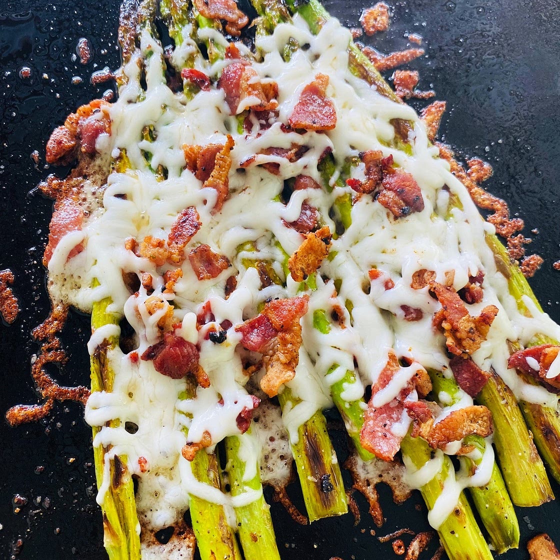 Blackstone Cheesy Bacon Asparagus