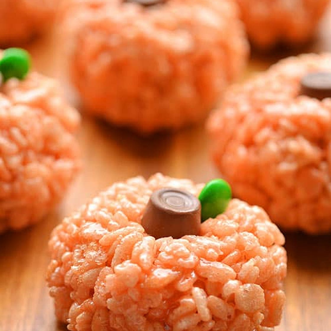 Rice Krispie Treat Pumpkins