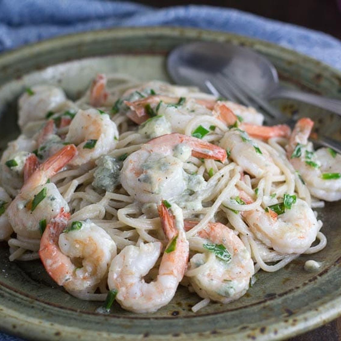 Low FODMAP Buffalo Shrimp Pasta