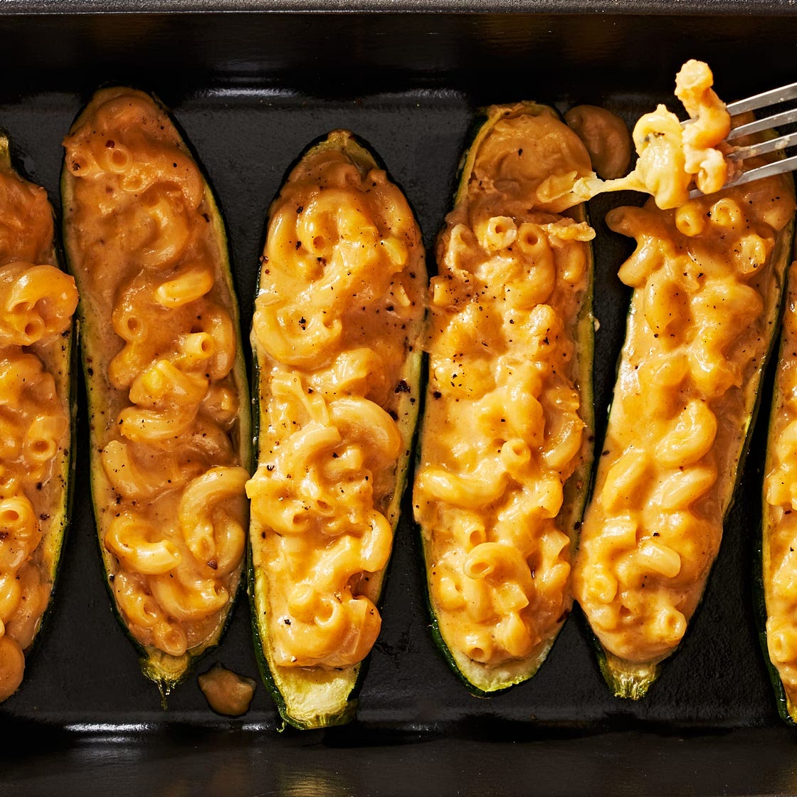 Mac & Cheese Stuffed Zucchini