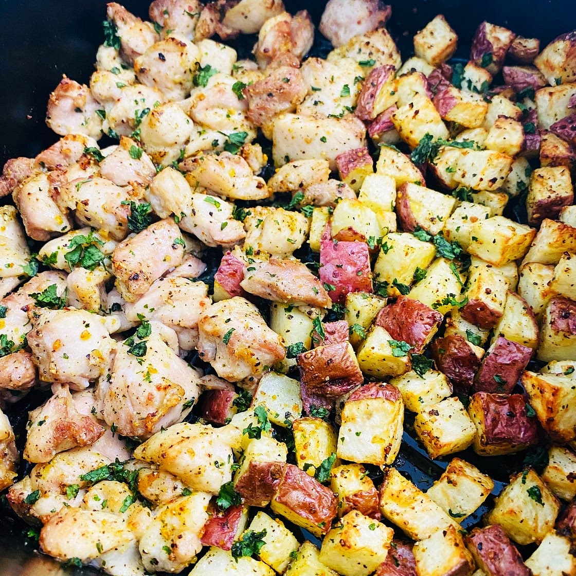 Air Fryer Garlic Chicken and Potatoes