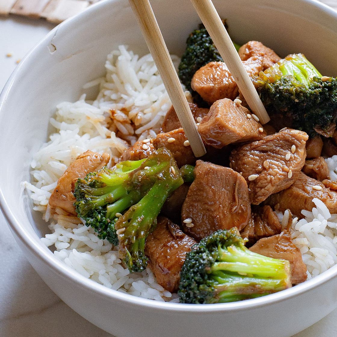 Gluten-Free Teriayki Chicken And Broccoli Skillet