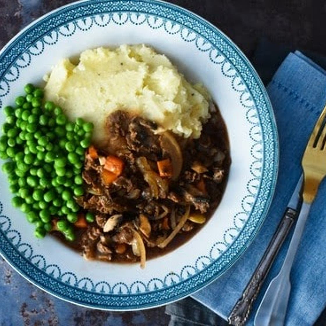 Slow Cooker Vegan Savoury Mince