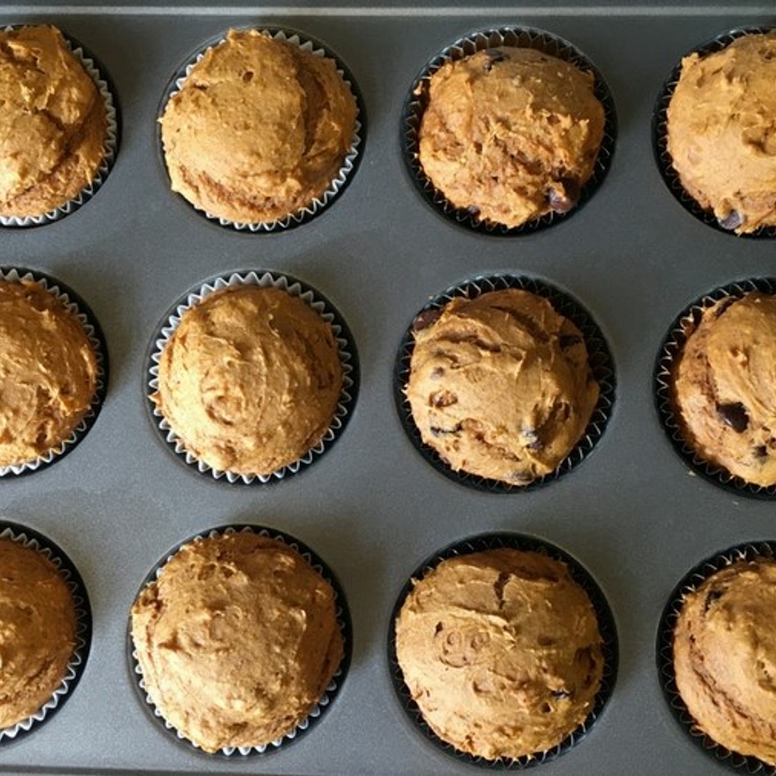 Easy & Delicious Pumpkin Muffins