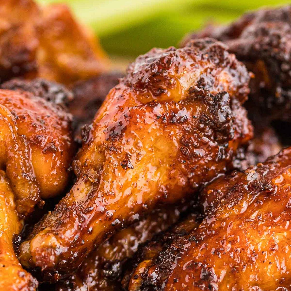 Air Fryer Chicken Wings with Sweet and Spicy Sauce