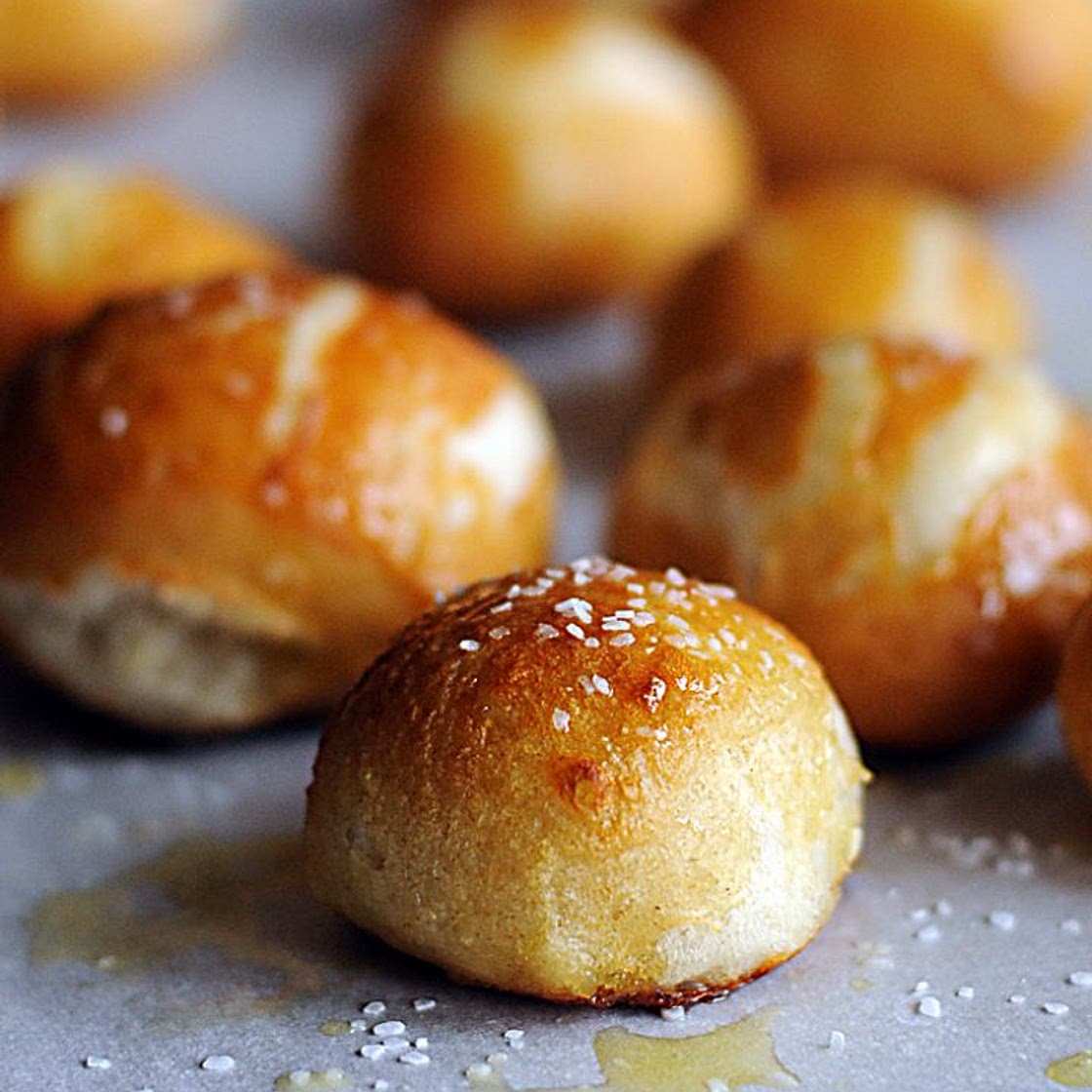 Homemade Pretzel Bites for the Bread Machine