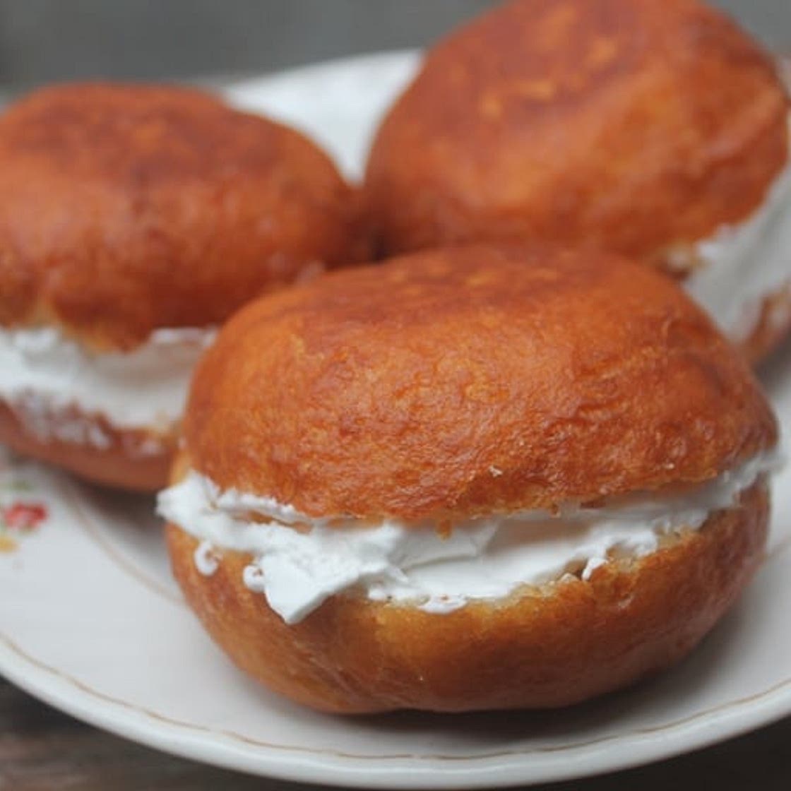 Bakery Style Butter Bun Recipe