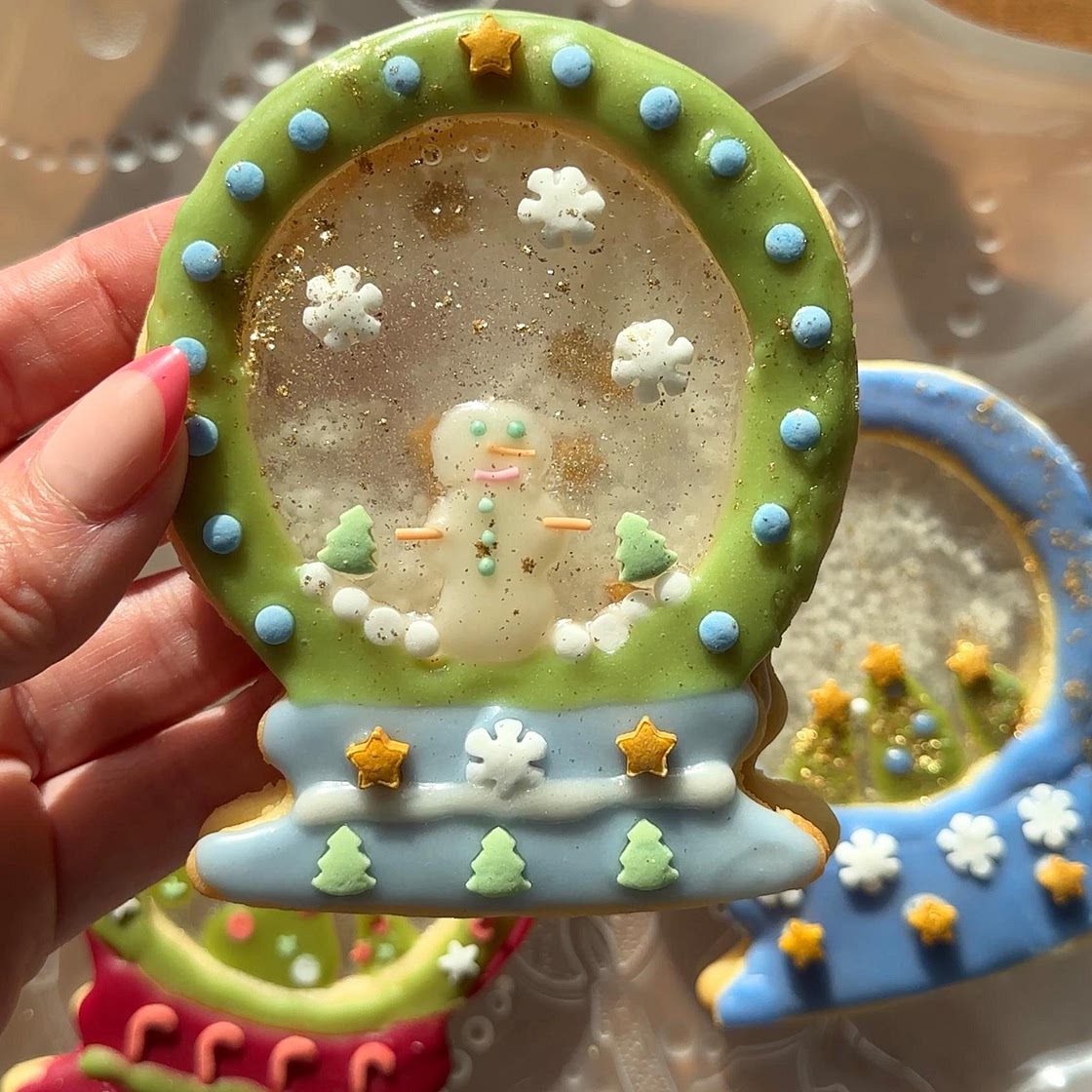 Snow Globe Shaker Cookies Recipe by Tasty