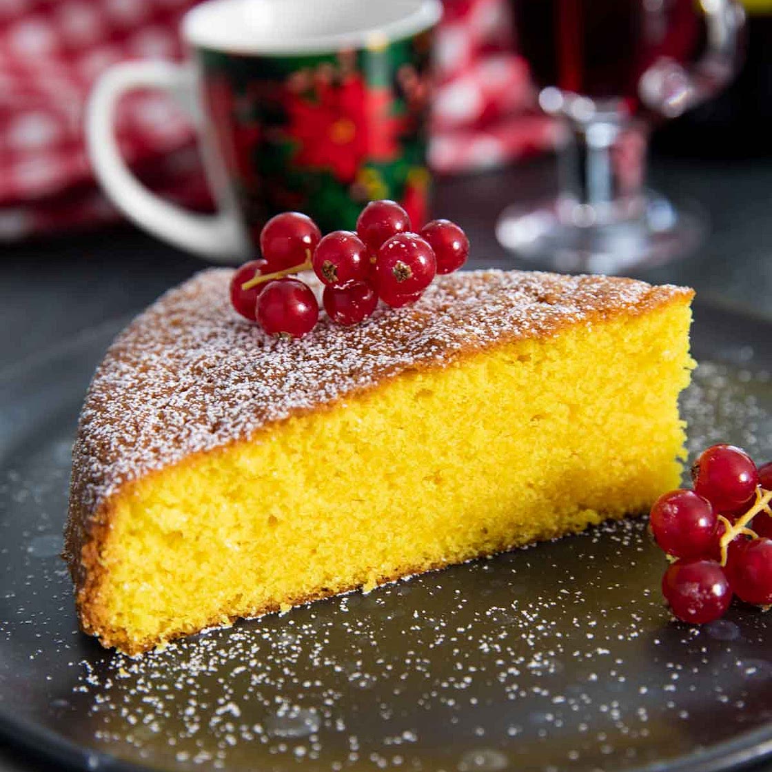Swedish Saffron Cake Recipe (Saffranskaka)