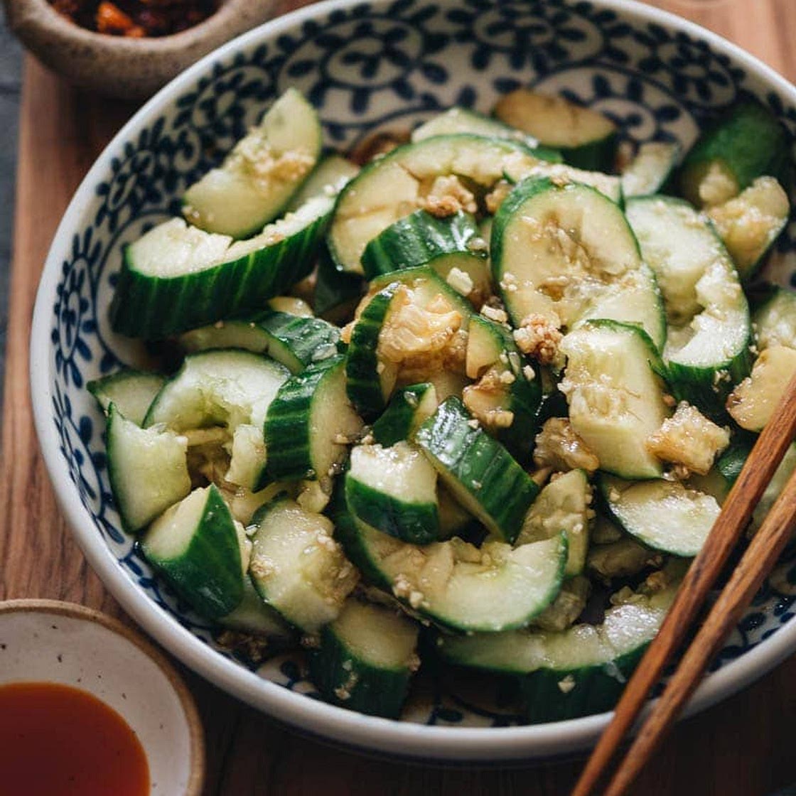 Easy Chinese Cucumber Salad (拍黄瓜)