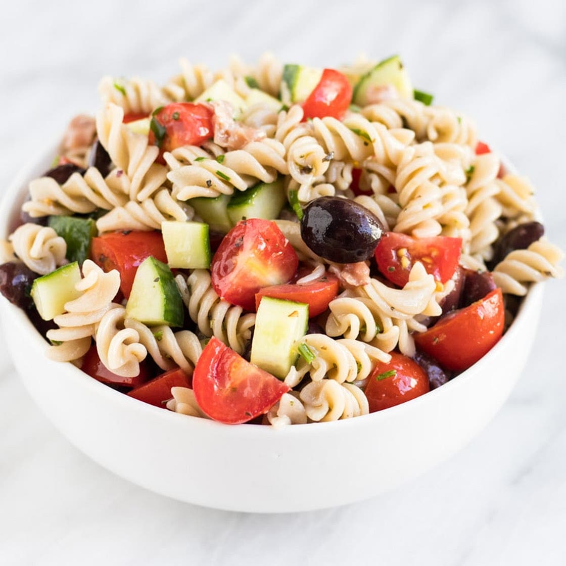 Low FODMAP Italian Pasta Salad