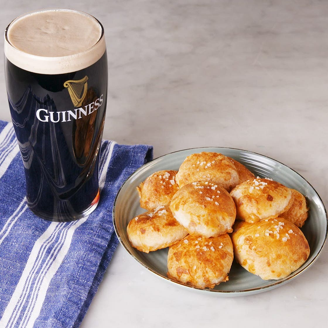 Guinness Cheese Pretzel Bites