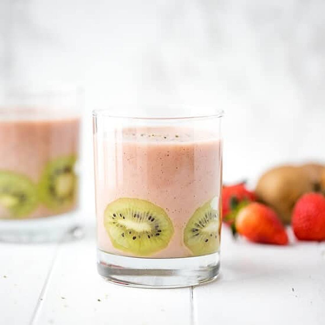 Strawberry, Banana and Kiwi Smoothie