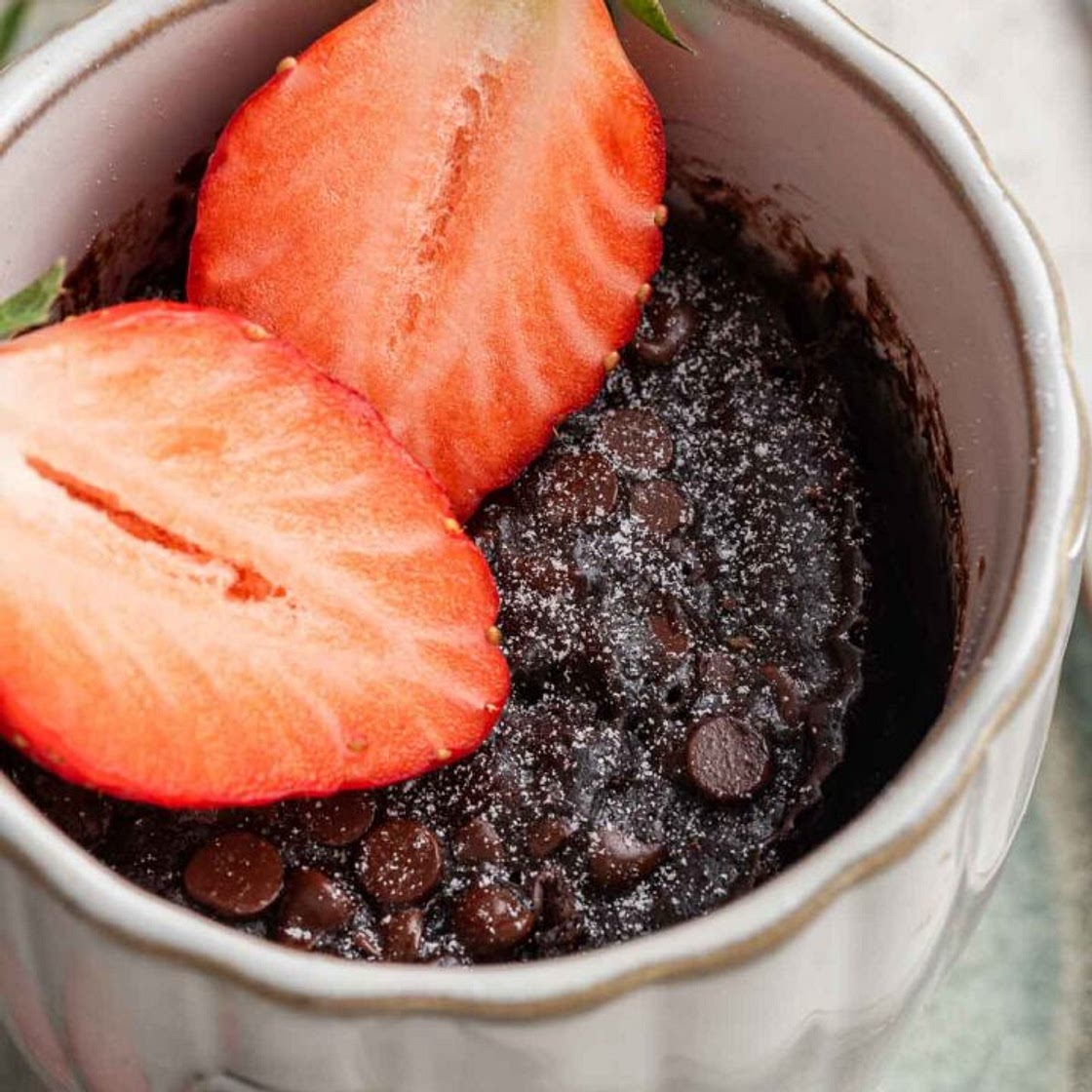 Microwave Chocolate Mug Cakes