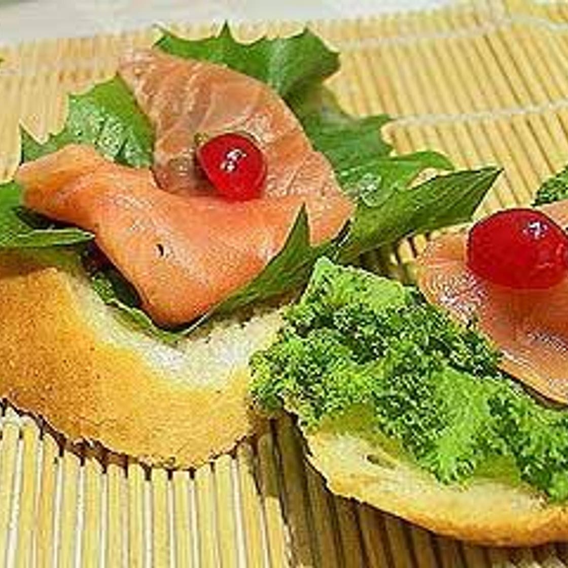 연어오픈샌드위치