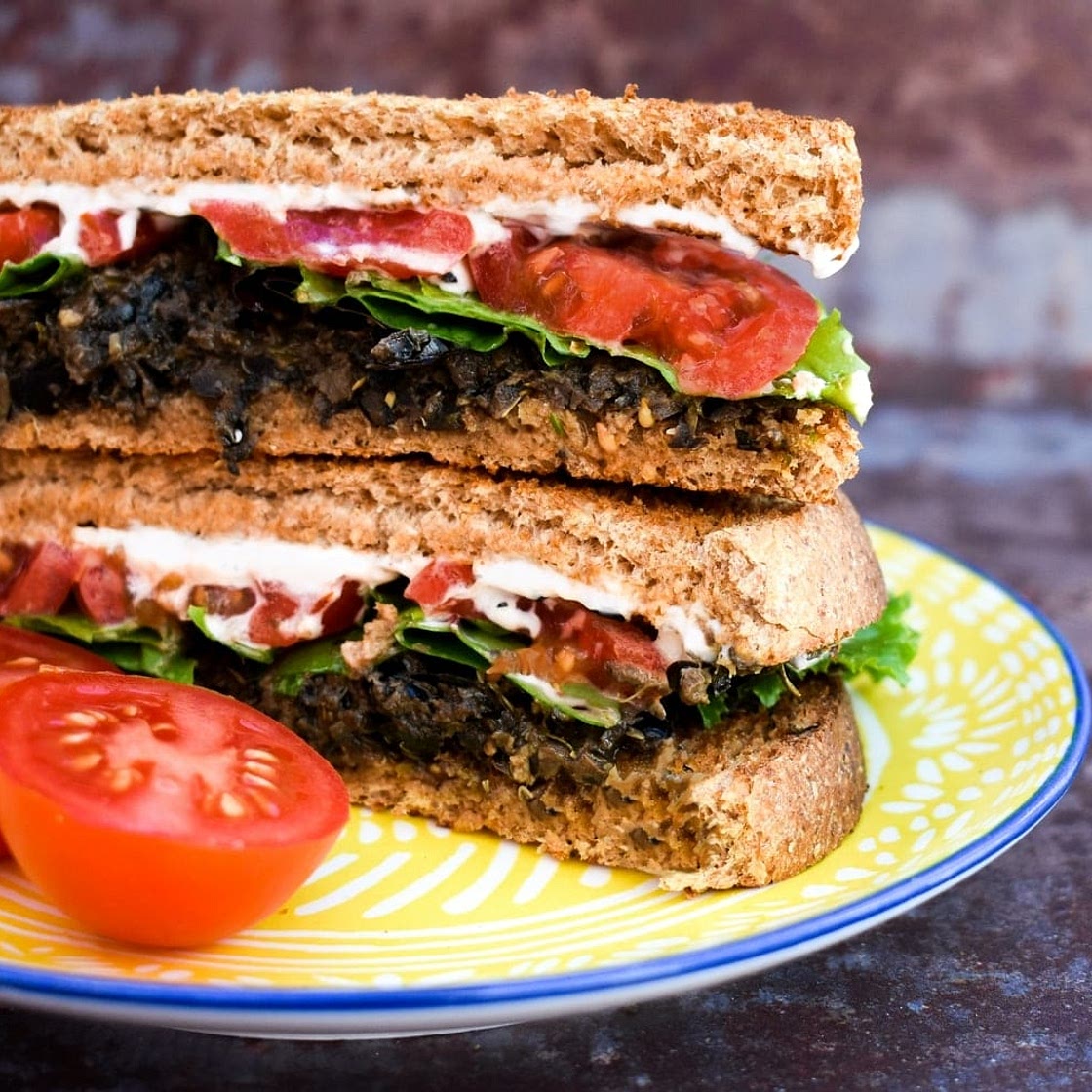 Black Olive & Tomato Toastie