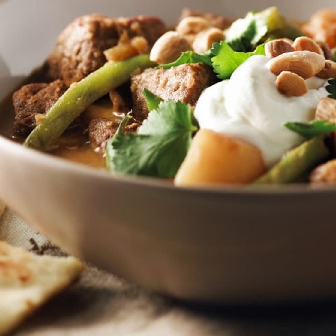 Slow Cooker Beef Curry with Potatoes Recipe