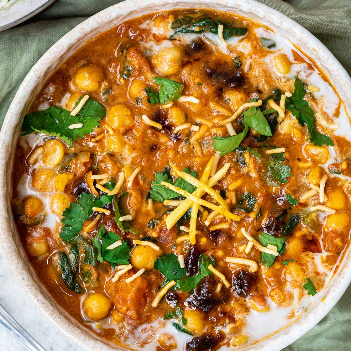 Chickpea and Spinach Curry