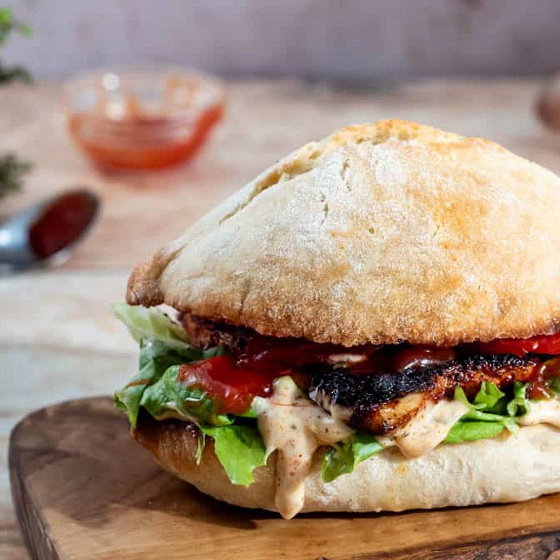 Butterfly Chicken Burger - Copycat Nando's Peri Peri Recipe