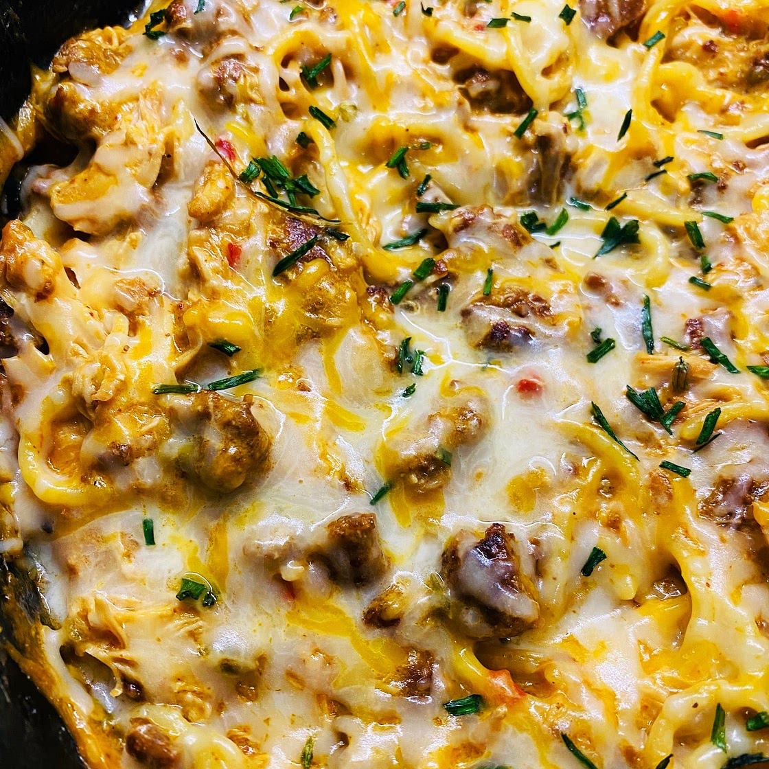 Slow Cooker Chicken Chorizo Pasta