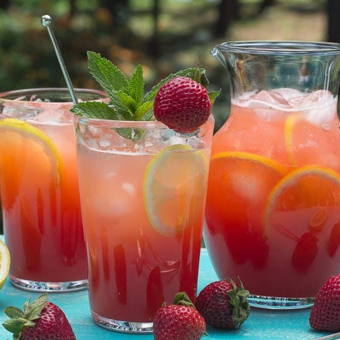 Low FODMAP Strawberry Lemonade