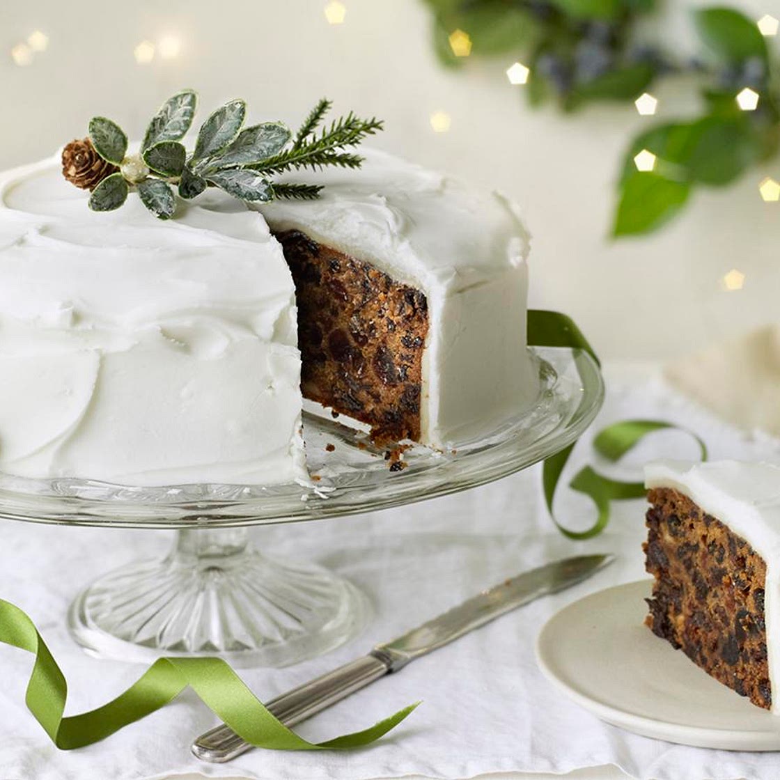 Mary Berry's classic Christmas cake