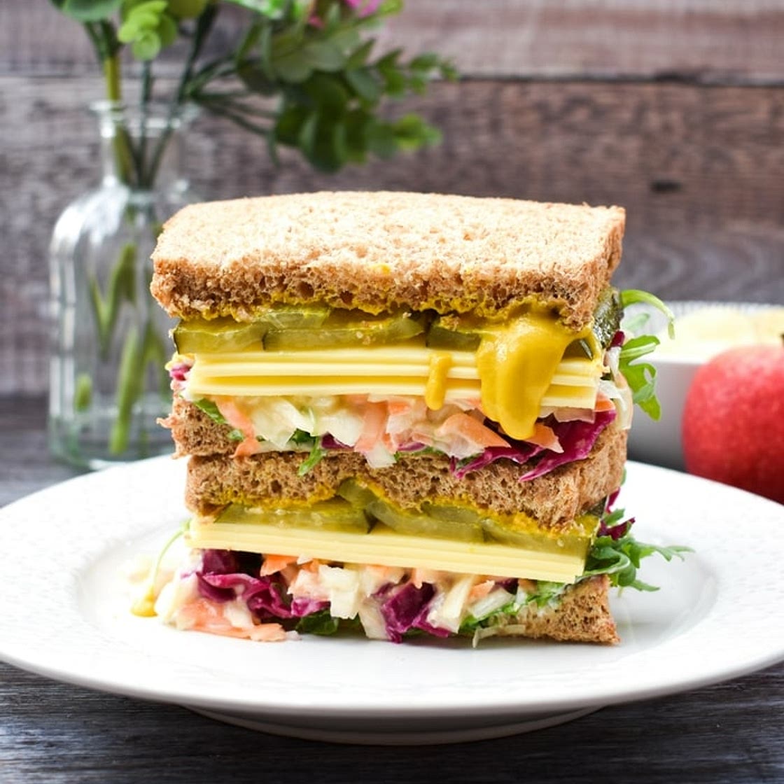 Easy Vegan New York Deli Sandwich